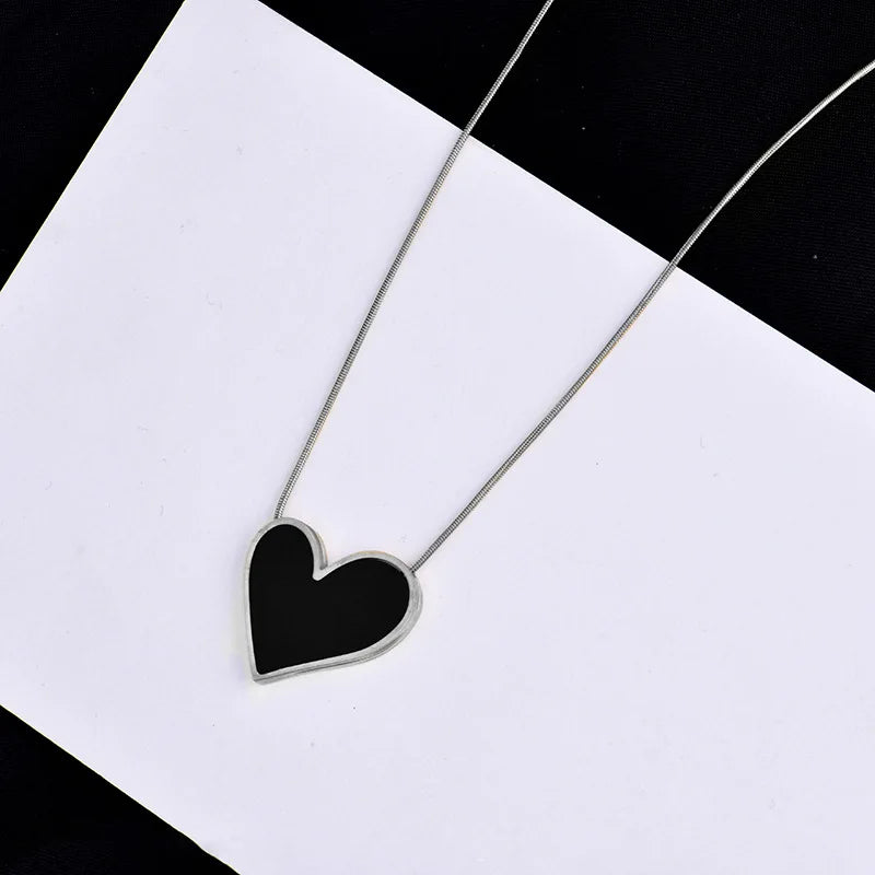 Women Neck Chain Black Exquisite Minimalist Square Pendant