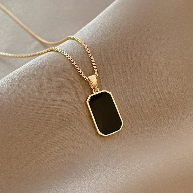 Women Neck Chain Black Exquisite Minimalist Square Pendant