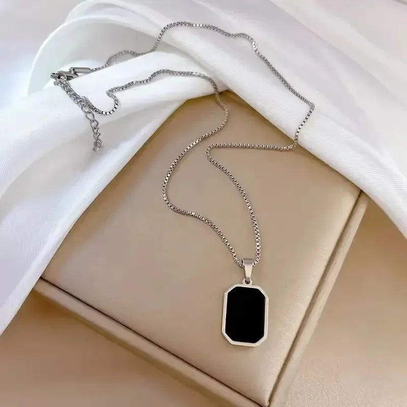 Women Neck Chain Black Exquisite Minimalist Square Pendant